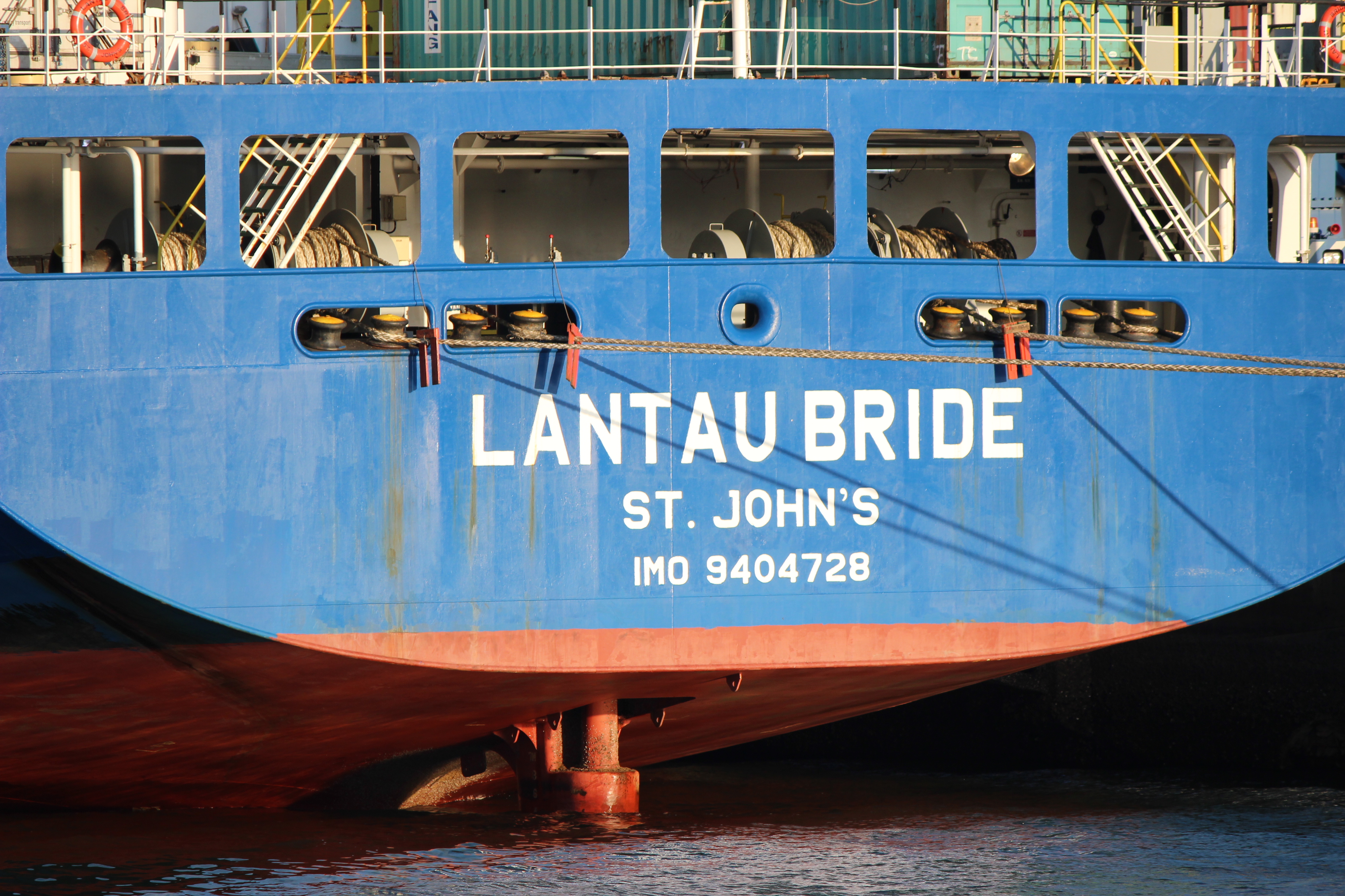 T.S. LINES　LANTAU BRIDE 